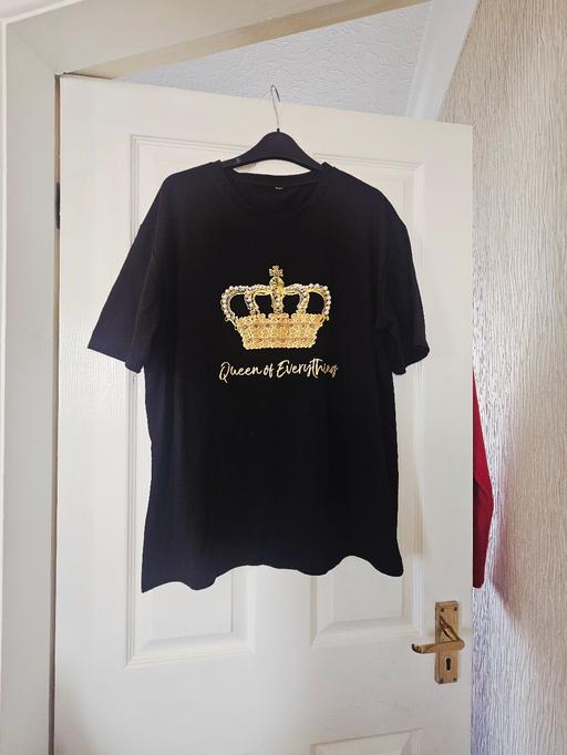 Buy & Sell Newton Doncaster - Photos for T-shirt, size 18.