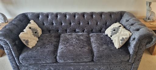 Buy & Sell Newstead South Kesteven - Photos for Chesterfield sofa and armchair