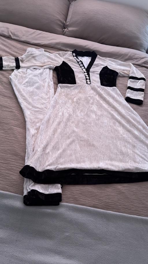 Buy & Sell Erdington Birmingham - Photos for Velvet suits
