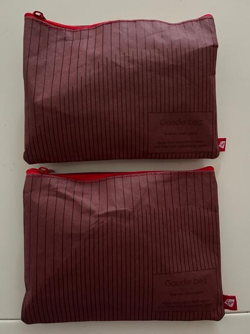 Buy & Sell Hemel Hempstead Dacorum - Photos for Set of 2 Virgin sustainable travel kits