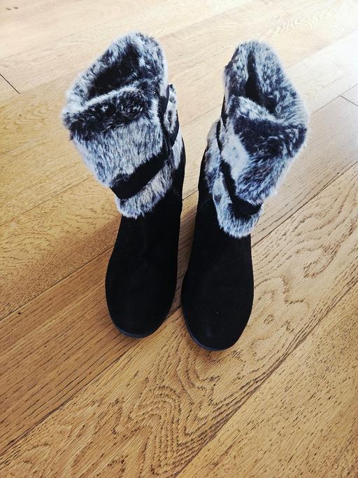 Buy & Sell Newton Doncaster - Photos for Boots, size 7..NEW with tags.