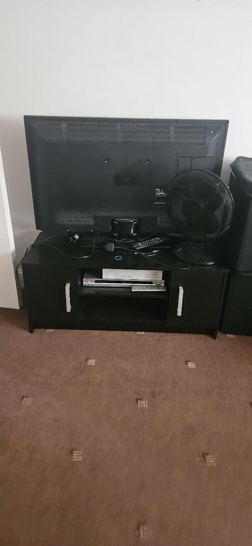 Buy & Sell Rotherhithe South East London - Photos for Black TV Stand