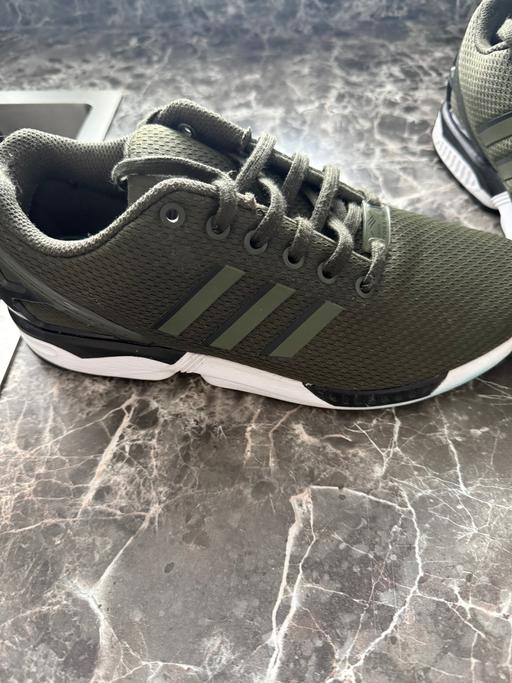 Buy & Sell Southdene Knowsley - Photos for Adidas trainers