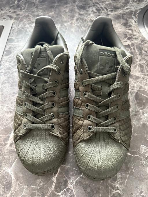 Buy & Sell Southdene Knowsley - Photos for Adidas trainers