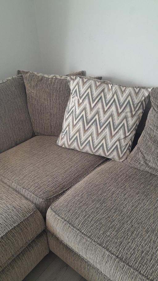Buy & Sell Sedgefield Stockton-on-Tees - Photos for corner sofa and large cuddle chair