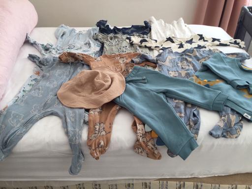 Buy & Sell Shildon County Durham - Photos for Baby’s clothes bundle age 6/9mths
