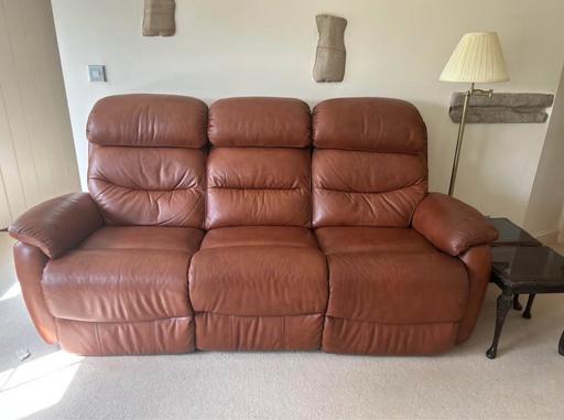 Buy & Sell Curdworth North Warwickshire - Photos for Brown Leather 3 Seater Recliner Sofa
