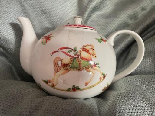 Buy & Sell Moseley Village Wolverhampton - Photos for Christmas Teapot