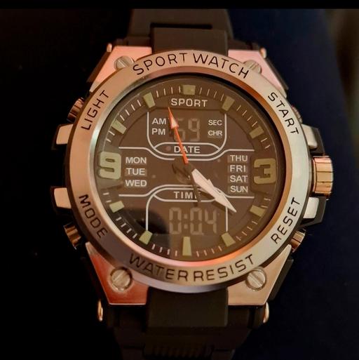 Buy & Sell Eaglesham East Renfrewshire - Photos for Mens Sports Watch.