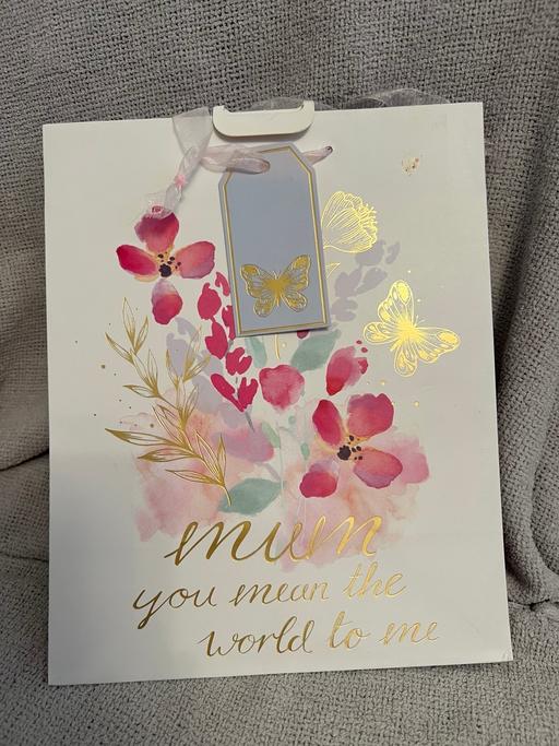 Buy & Sell Easington Lane Sunderland - Photos for Mum Gift Bag