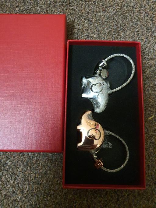 Buy & Sell Bloxwich Walsall - Photos for kissing elephants keyrings