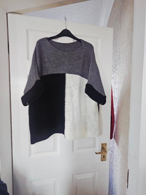 Buy & Sell Newton Doncaster - Photos for Italian made jumper, size 18.
