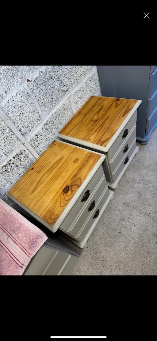 Buy & Sell Hoobrook Wyre Forest - Photos for Pine bedside tables