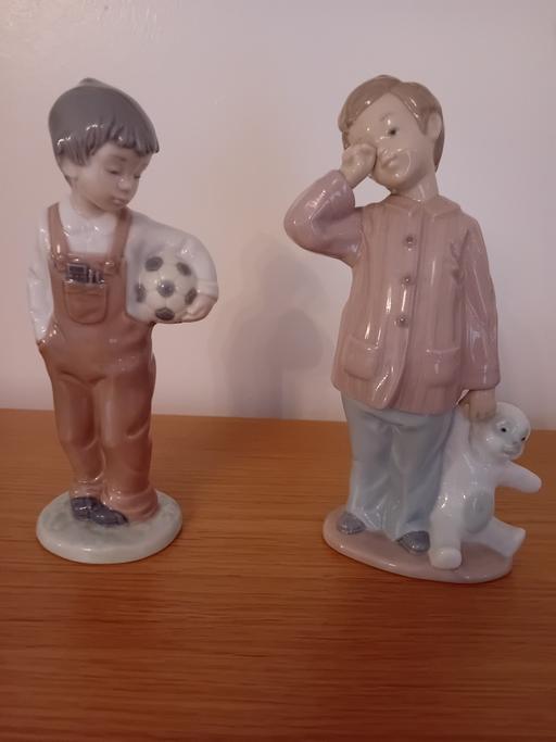 Buy & Sell New Silksworth Sunderland - Photos for Nao Ornaments X 2