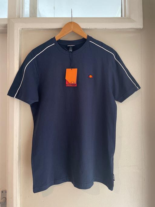 Buy & Sell Spelthorne Surrey - Photos for Men’s T Shirt ellesse
