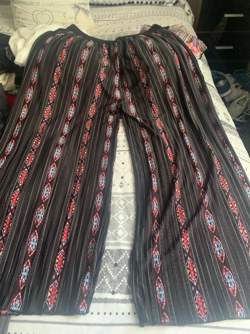 Buy & Sell Southdene Knowsley - Photos for Pants