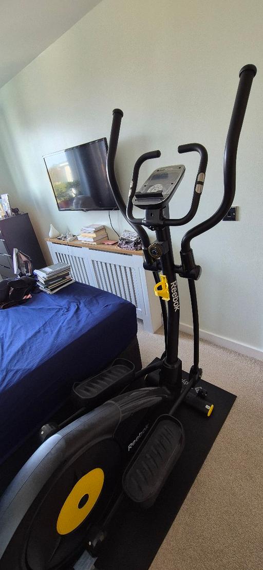 Buy & Sell Battersea South West London - Photos for Reebok gx40