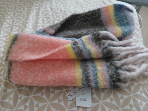 Buy & Sell Beeston Broxtowe - Photos for Scarf)