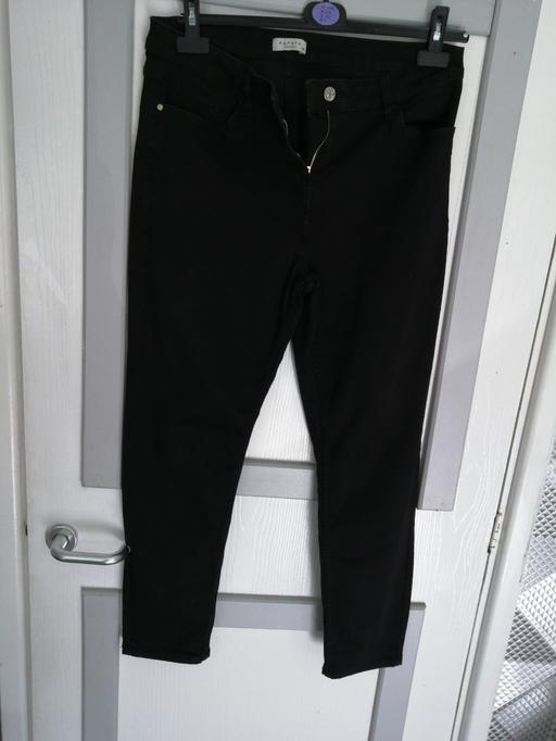 Buy & Sell Wednesfield Wolverhampton - Photos for ladies size *14*