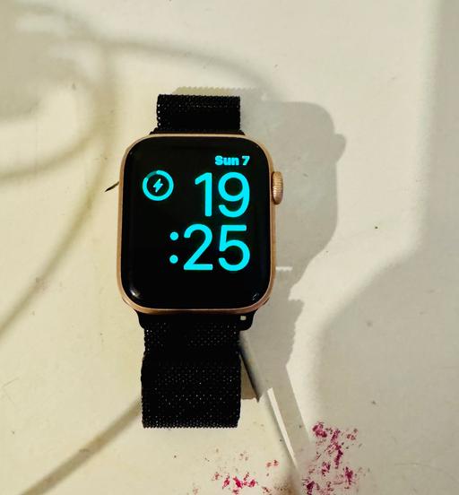 Buy & Sell Waterloo Central London - Photos for Apple I watch Series 4