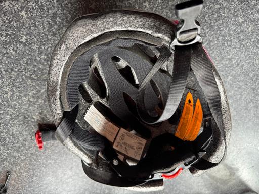 Buy & Sell Oxley Wolverhampton - Photos for Cycle helmet