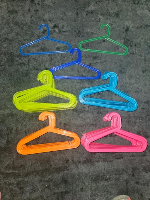 Buy & Sell Ifield Crawley - Photos for Kids hangers
