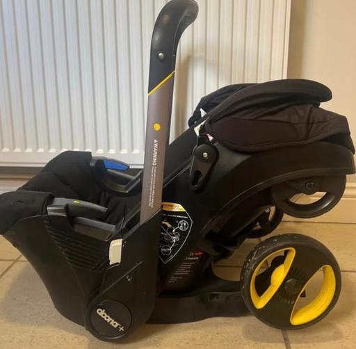 Buy & Sell Aylestone Leicester - Photos for Doona+ Car Seat & ISOFIX Nitro Black