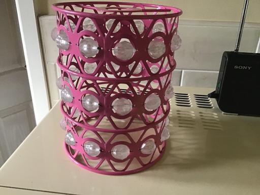 Buy & Sell Essington Wolverhampton - Photos for Pink light fitting