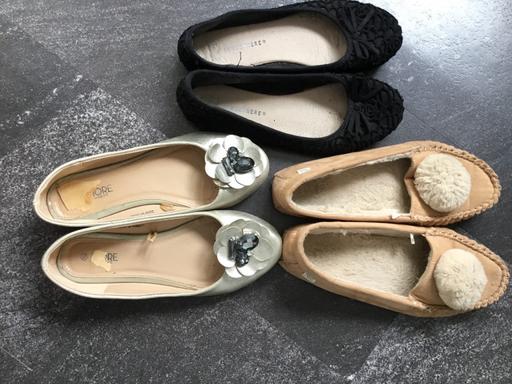 Buy & Sell Bentley Walsall - Photos for 2 pairs flatties and 1 pair slippers 6