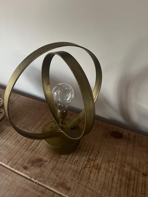 Buy & Sell Cadeby Doncaster - Photos for Unusual orbit battery powered gold lamp