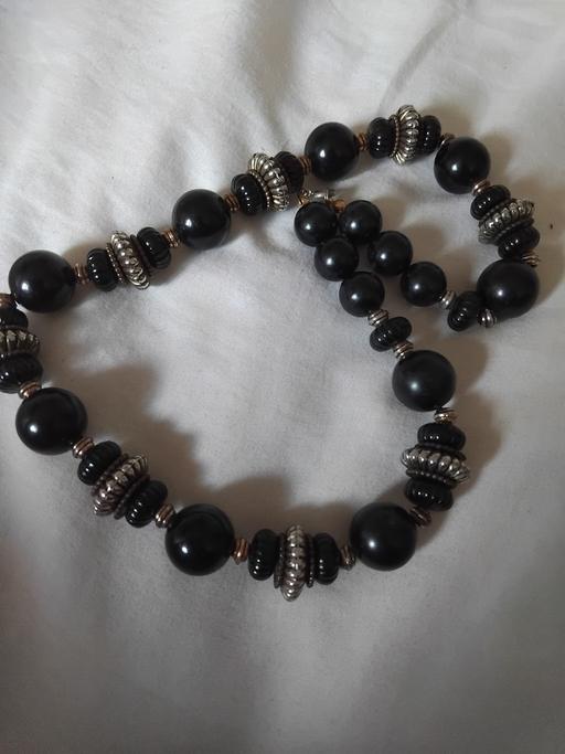 Buy & Sell Milton Regis Swale - Photos for black necklace