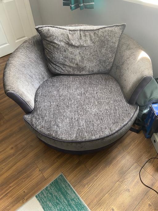 Buy & Sell Bentley Walsall - Photos for Swivel Chair