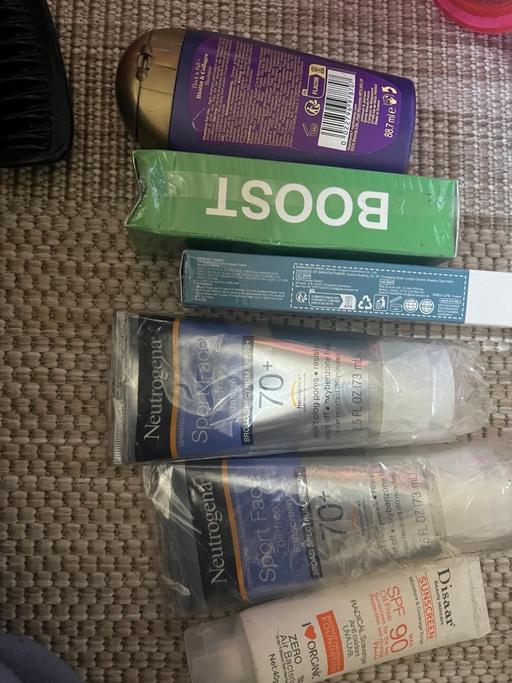 Buy & Sell Wednesfield Wolverhampton - Photos for Random cosmetic bundle new £2 all