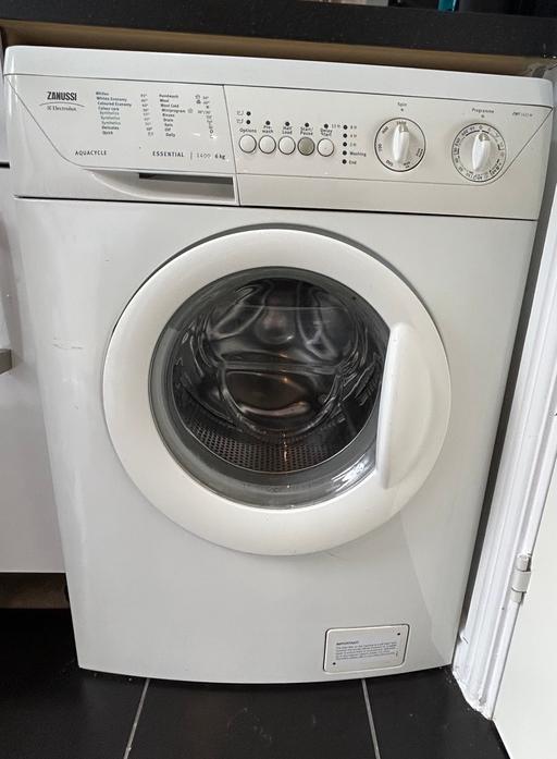 Buy & Sell Measham North West Leicestershire - Photos for Zanussi ZWF1421W Washing Machine