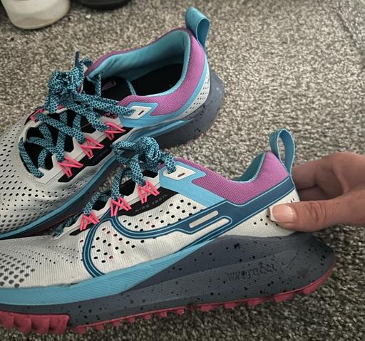 Buy & Sell Birkenhead Wirral - Photos for Women’s Nike trainers size 5