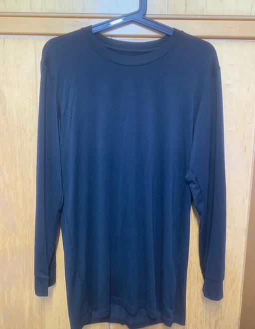 Buy & Sell Whalley Range Manchester - Photos for Uniqlo thermal inner shirt