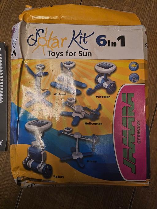 Buy & Sell Holly Hall Dudley - Photos for SOLAR KIT. 6 IN 1...TOYS FOR SUN...NEW