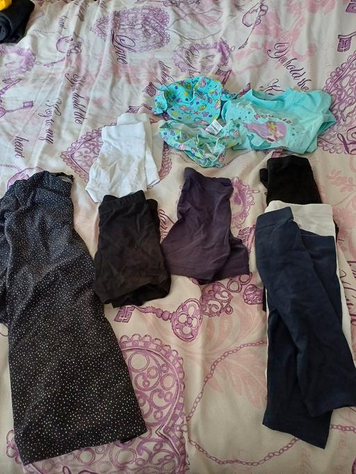 Buy & Sell Brierley Hill Dudley - Photos for 3-4 girls items
