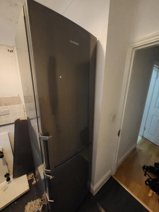 Buy & Sell Neasden North West London - Photos for Samsung Fridge freezer