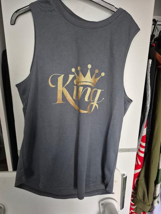 Buy & Sell Stockwell South West London - Photos for King vest top