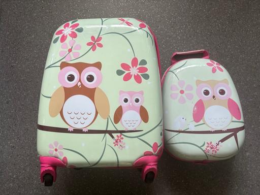 Buy & Sell Lydden Dover - Photos for Travel suitcase with backpack for kids.