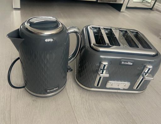 Buy & Sell Wallasey Wirral - Photos for Breville kettle and toaster