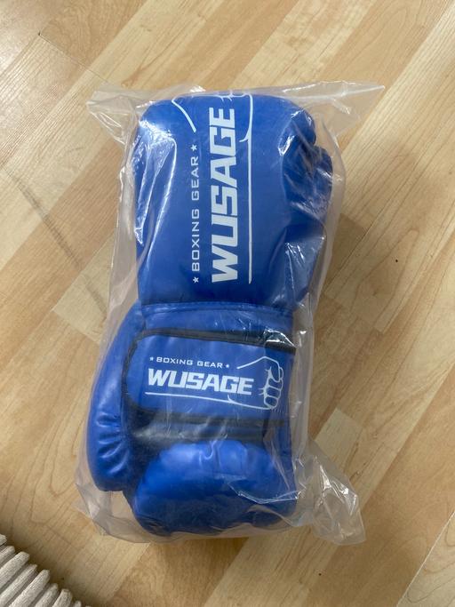 Buy & Sell Lydiate Ash Bromsgrove - Photos for boxing gloves