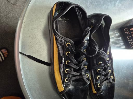 Buy & Sell Stockwell South West London - Photos for black pumps