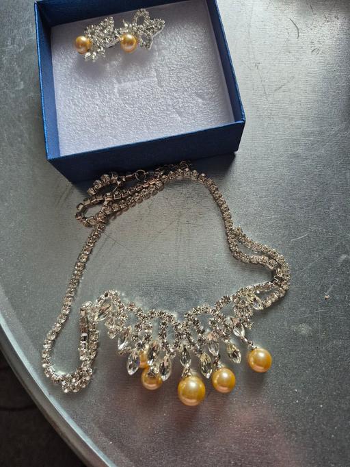 Buy & Sell Stockwell South West London - Photos for necklace and earrings in a box fashion jewell