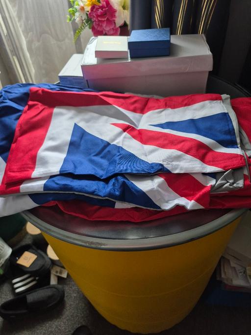 Buy & Sell Clapham South West London - Photos for England doubled bed quilt cover with 2 pillow