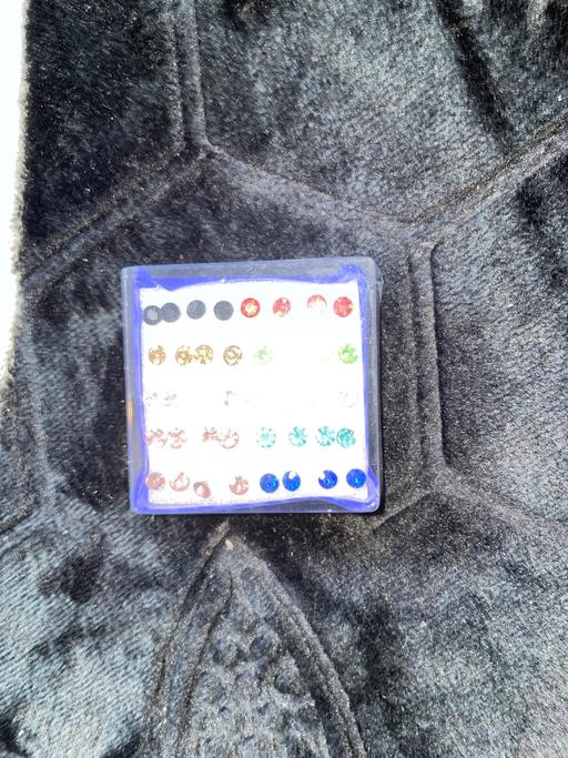 Buy & Sell Maypole Birmingham - Photos for New pack of 20 pairs of stud earrings