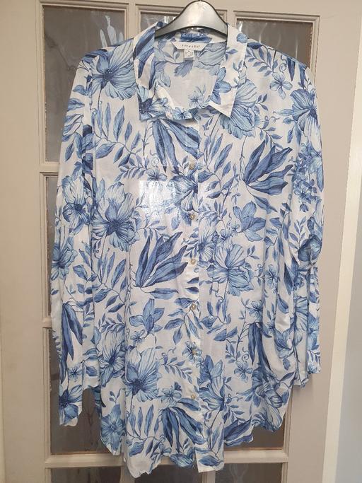 Buy & Sell Oxley Wolverhampton - Photos for NEW cover-up/shirt
