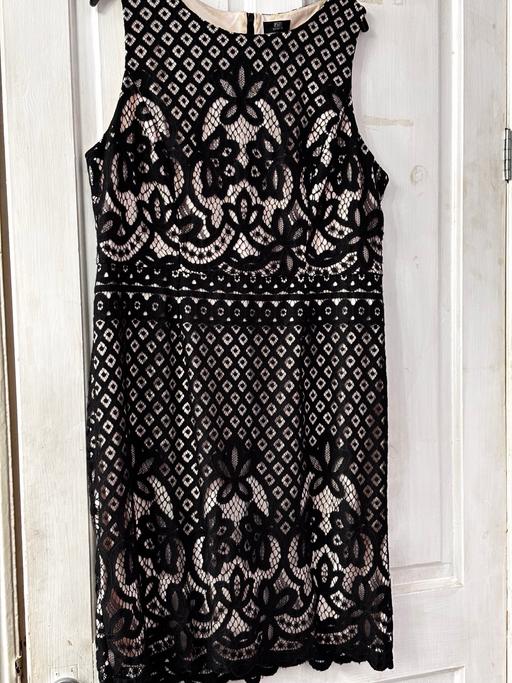 Buy & Sell Norbury South West London - Photos for Black lace dress