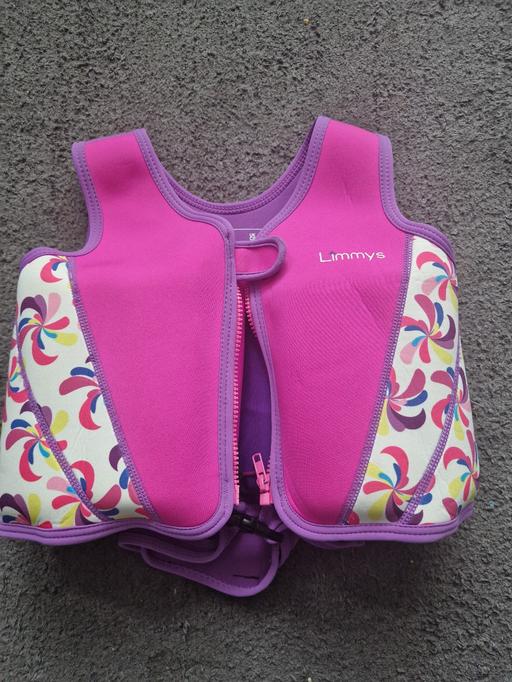 Buy & Sell Smethwick Sandwell - Photos for Large Limmys swimming vest 5-9 years